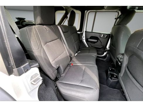 Used 2019 Jeep Wrangler Unlimited Sport AWD/4WD image 25