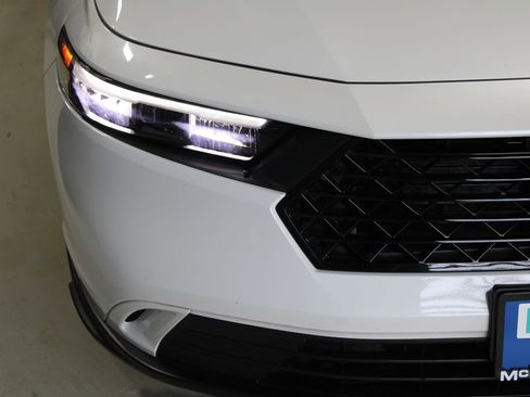 Used 2023 Honda Accord EX image 6