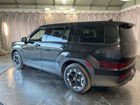 Used 2025 Hyundai Santa Fe SE image 9