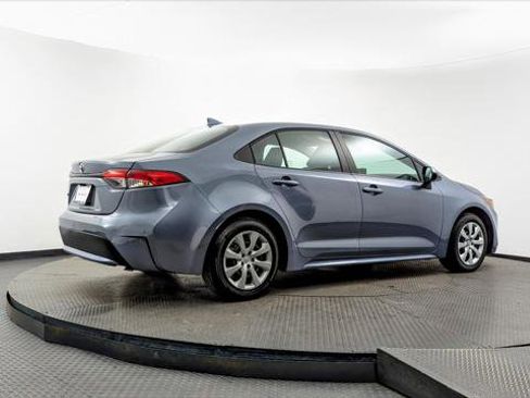 Used 2024 Toyota Corolla LE FWD image 8