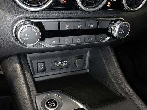 Certified 2024 Nissan Sentra SV image 18