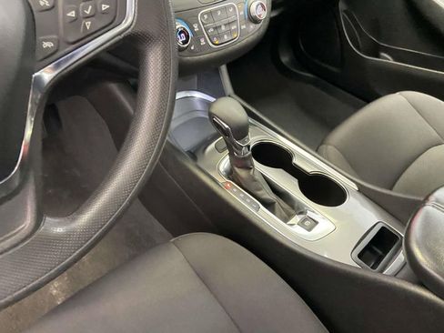 Used 2023 Chevrolet Malibu LT image 21