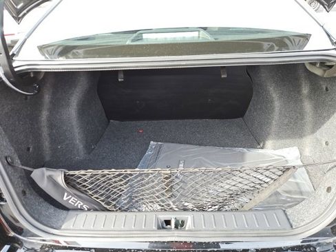 New 2025 Nissan Versa S image 39