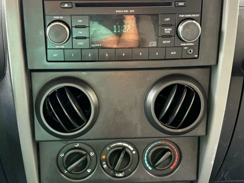 Used 2007 Jeep Wrangler Unlimited X image 13