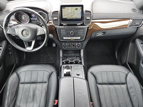Certified 2017 Mercedes-Benz GLS 450 4MATIC image 21
