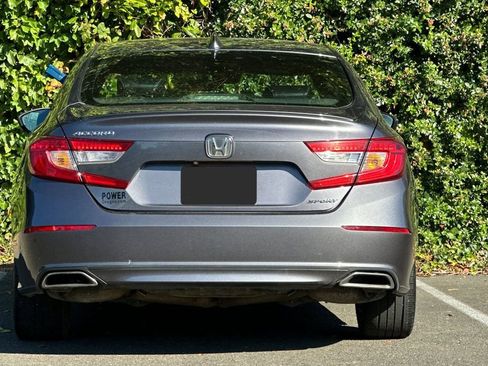Used 2019 Honda Accord Sport image 4