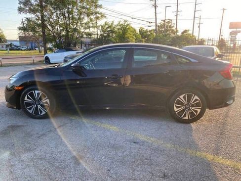 Used 2016 Honda Civic EX-L image 10
