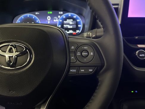 Used 2026 Toyota Corolla SE image 30
