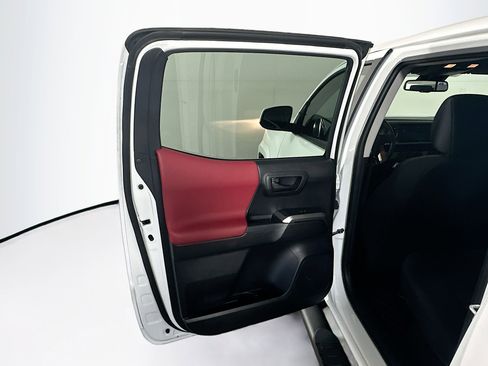 Used 2021 Toyota Tacoma SR5 image 24