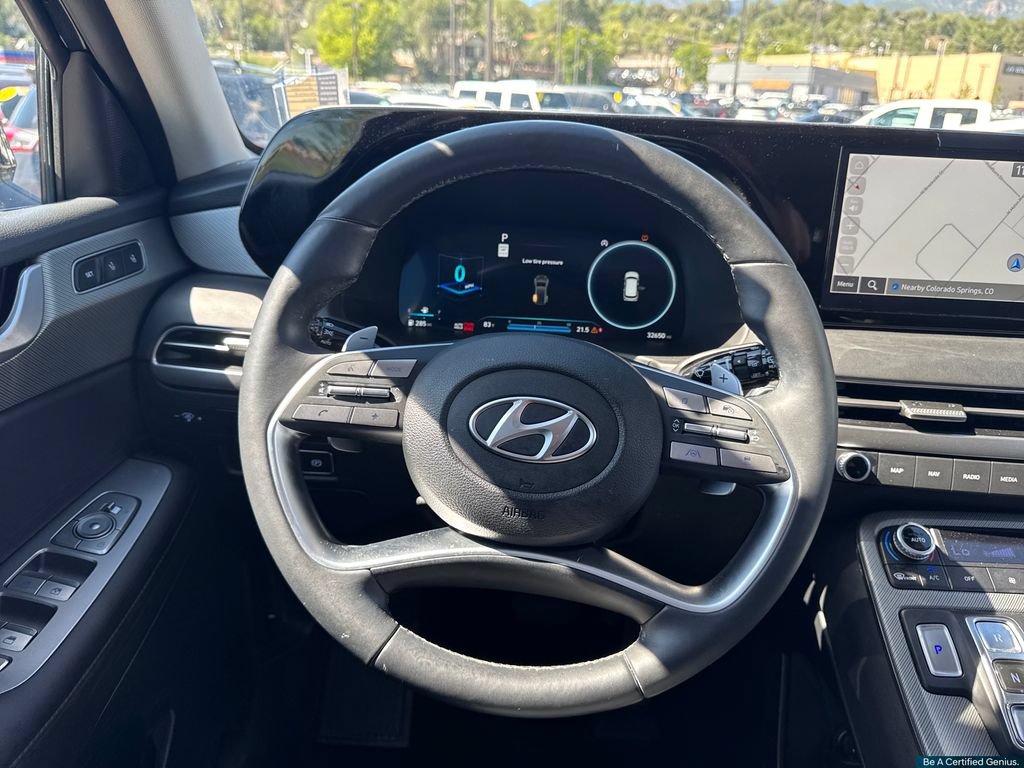 Certified 2024 Hyundai Palisade SEL w/ Premium Package AWD/4WD image 17