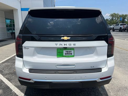 Used 2025 Chevrolet Tahoe LT RWD image 6
