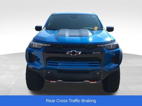 Used 2024 Chevrolet Colorado ZR2 w/ ZR2 Convenience Package III AWD/4WD image 10