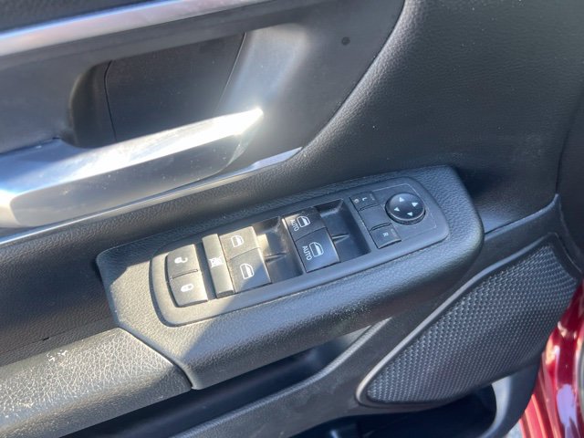 Used 2019 RAM 1500 Big Horn AWD/4WD image 9