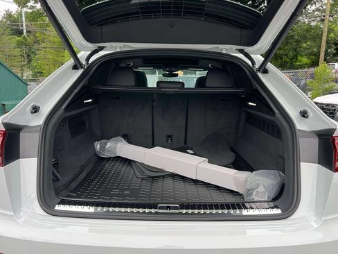 New 2026 Audi Q8 Premium Plus AWD/4WD image 20