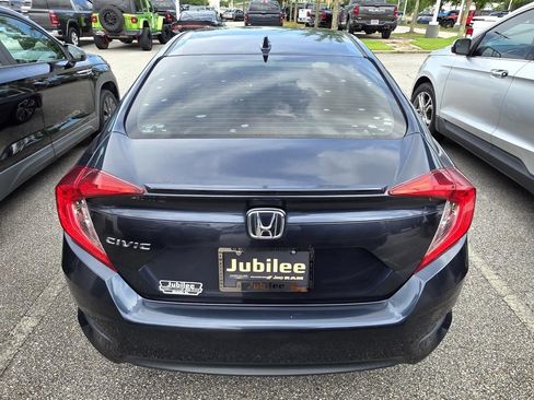 Used 2017 Honda Civic EX-L image 3