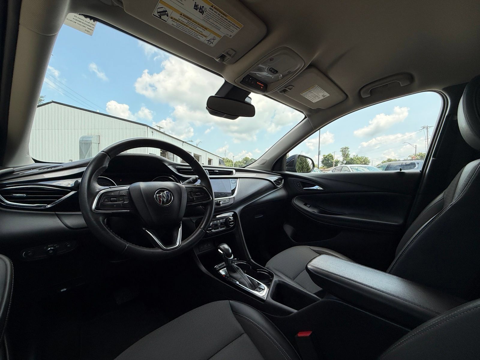 Used 2023 Buick Encore GX Select FWD image 17