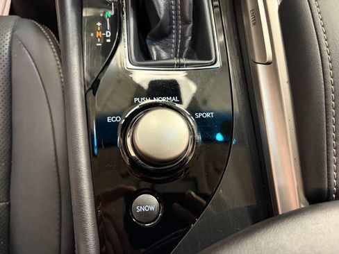 Used 2017 Lexus GS 350 AWD image 23