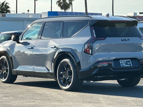 New 2026 Kia EV9 Land image 6