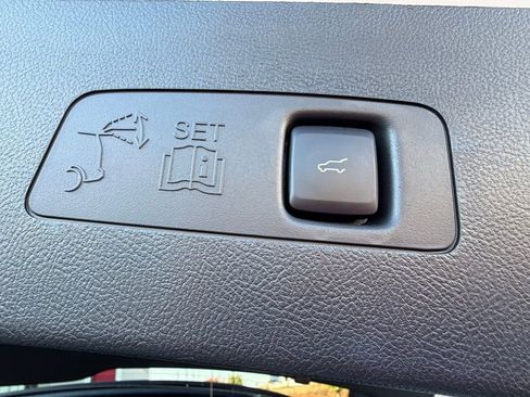 New 2026 Lincoln Corsair Premiere image 50