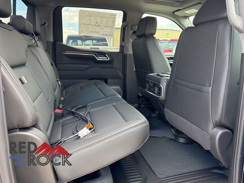 New 2026 GMC Sierra 1500 Denali w/ Denali Reserve Package AWD/4WD image 13