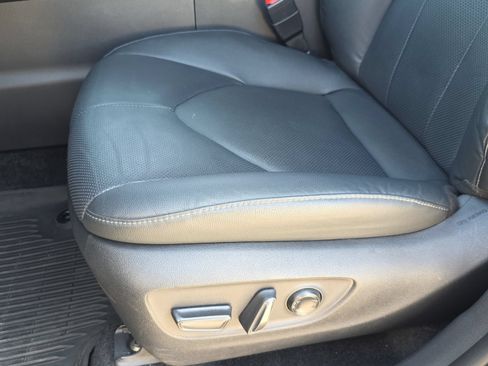 Used 2025 Toyota Grand Highlander AWD Hybrid image 26