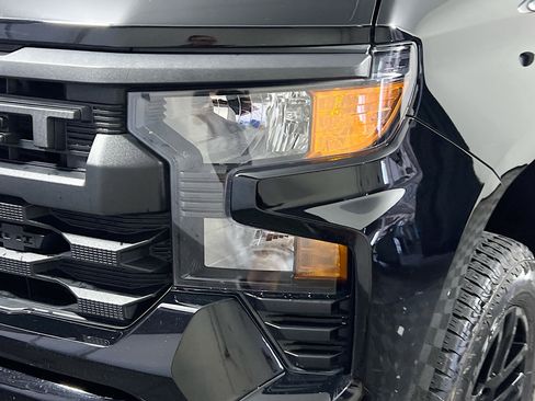 Used 2025 Chevrolet Silverado 1500 Custom w/ Turbomax Blackout Package RWD image 11