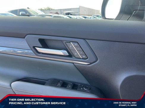 New 2026 GMC Terrain AT4 w/ Convenience Package III AWD/4WD image 22