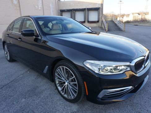 Used 2017 BMW 540i 540i Sedan 4D image 5