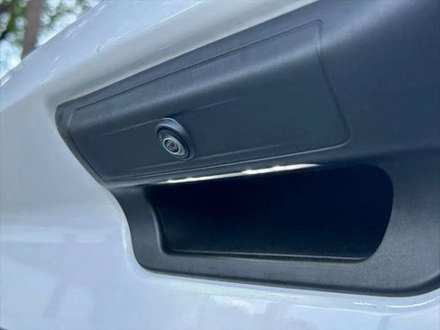 Certified 2026 RAM 2500 Big Horn AWD/4WD image 85