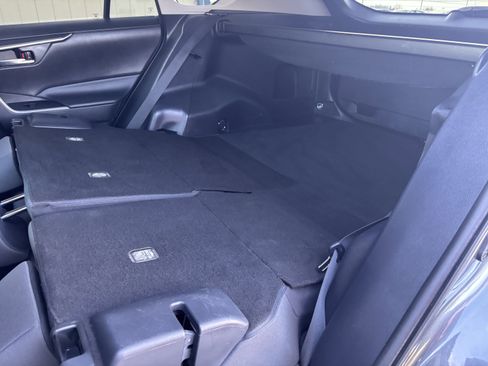 Used 2021 Toyota RAV4 XLE image 23