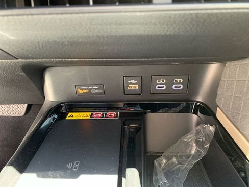New 2026 Toyota Camry XLE AWD/4WD image 22