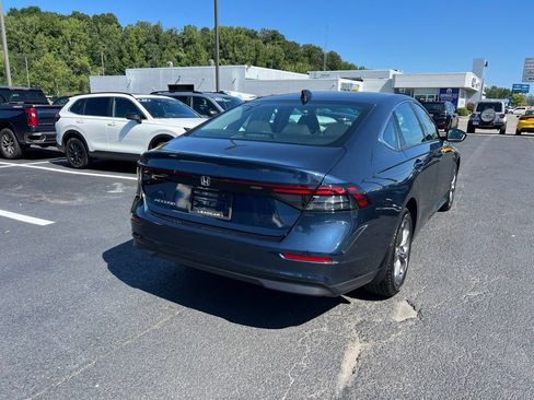 Used 2023 Honda Accord EX image 5