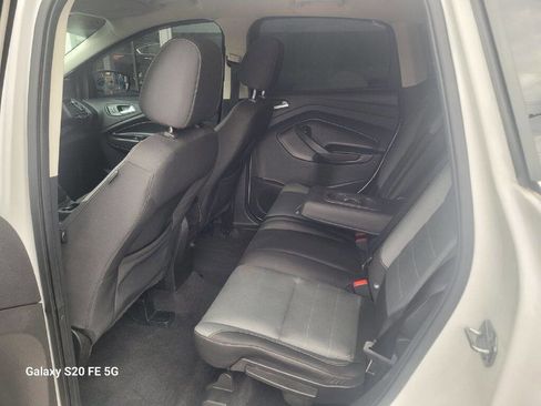 Used 2016 Ford Escape SE image 11