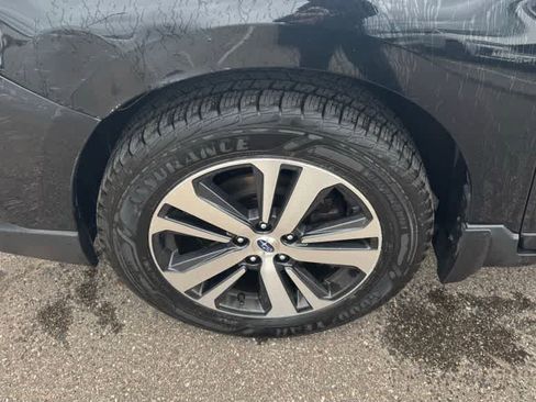 Used 2019 Subaru Outback 2.5i Limited w/ Popular Package #2 AWD/4WD image 12