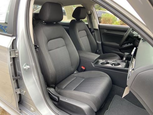 Used 2025 Honda Civic LX image 24