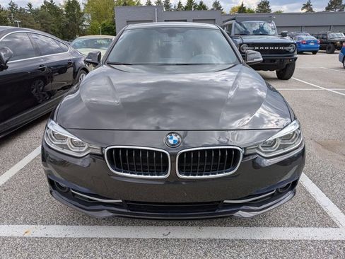 Used 2017 BMW 330i xDrive Sedan AWD/4WD image 2