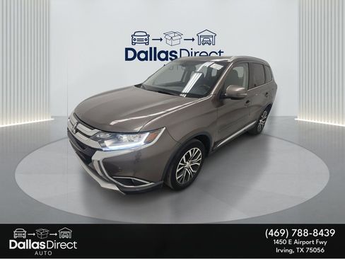 Used 2017 Mitsubishi Outlander SE image 5