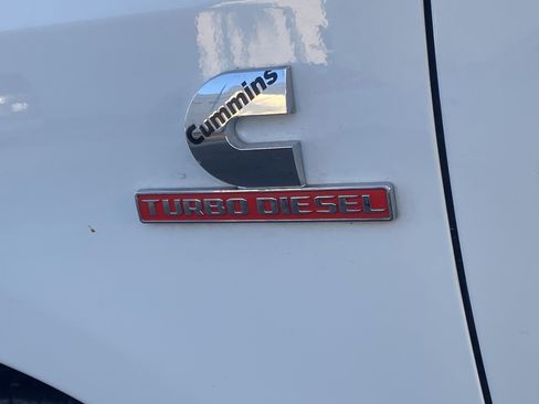 Used 2024 RAM 2500 Laramie image 4