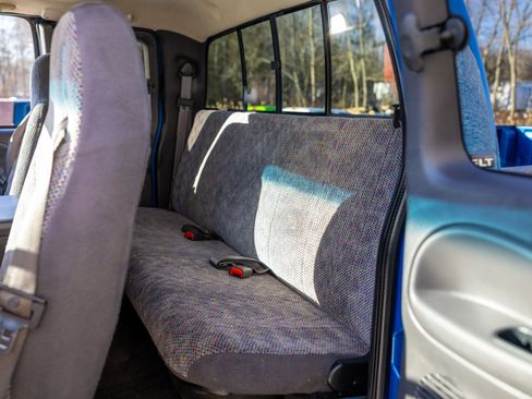 Used 1999 Dodge Ram 2500 Truck 4dr Quad Cab 139 WB HD 4WD image 40