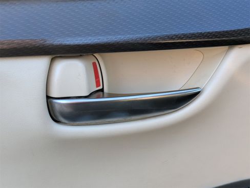 Used 2018 Lexus NX 300 FWD image 13