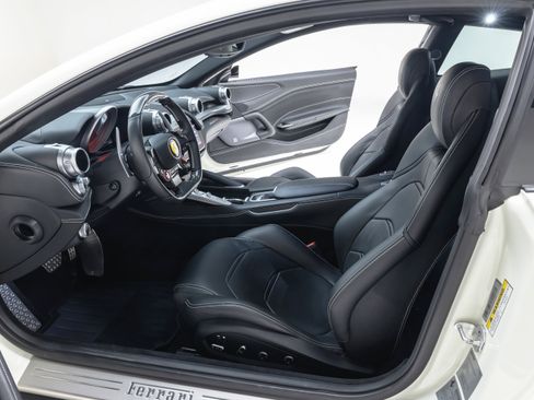 Certified 2017 Ferrari GTC4Lusso AWD/4WD image 68