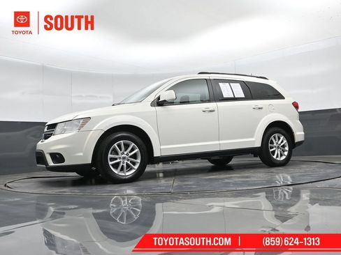 Used 2019 Dodge Journey SE FWD image 44