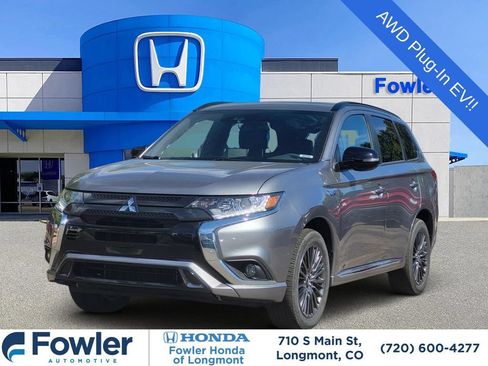 Used 2022 Mitsubishi Outlander LE AWD/4WD image 1
