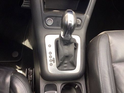 Used 2014 Volkswagen Tiguan SEL AWD/4WD image 36