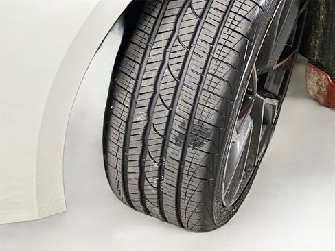 Used 2019 Toyota Corolla XSE image 25