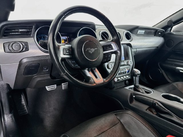 Used 2022 Ford Mustang Premium RWD image 20