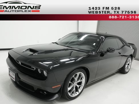 Used 2021 Dodge Challenger GT w/ Driver Convenience Group RWD image 1
