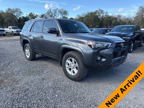 Used 2023 Toyota 4Runner SR5 Premium image 7