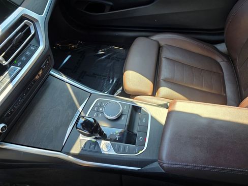 Used 2023 BMW 430i Convertible w/ Premium Package image 28