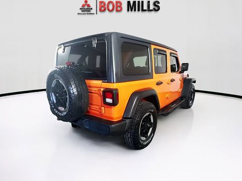 Used 2018 Jeep Wrangler Unlimited Sport AWD/4WD image 5